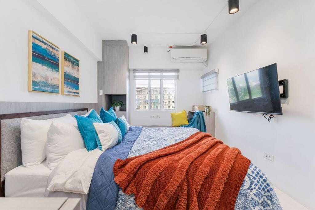 Airport Express Hostel E-527, 2 Minutes To Airport,Fast Wifi, Free Netflix Lapu-Lapu City Exteriör bild