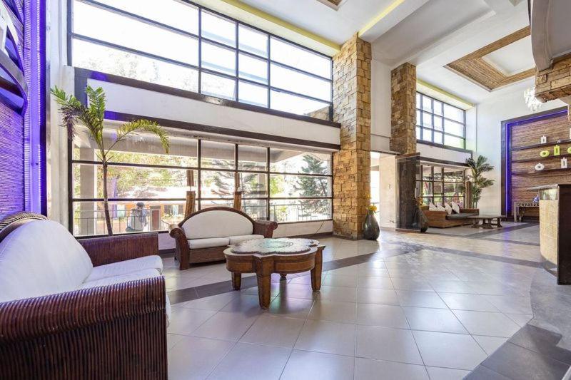 Airport Express Hostel E-527, 2 Minutes To Airport,Fast Wifi, Free Netflix Lapu-Lapu City Exteriör bild